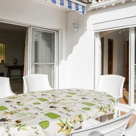 Feriehus Violeta By Interhome